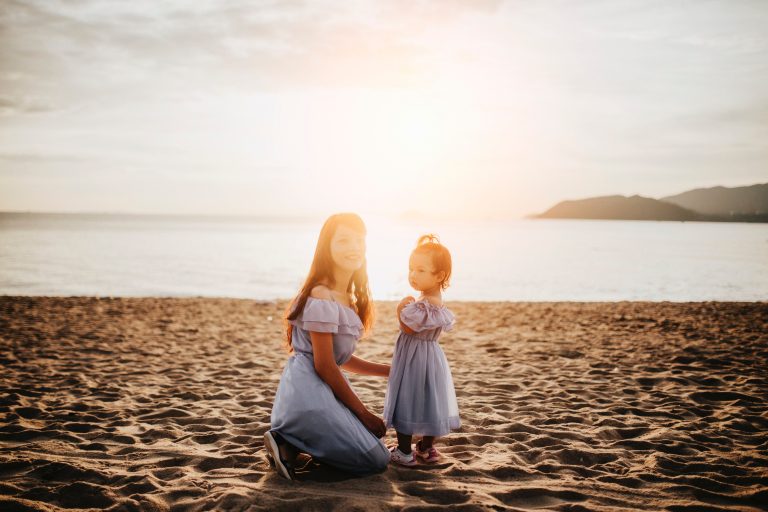 quotes about mothers love-inspiring motherhood quotes-motherhood quotes inspirational